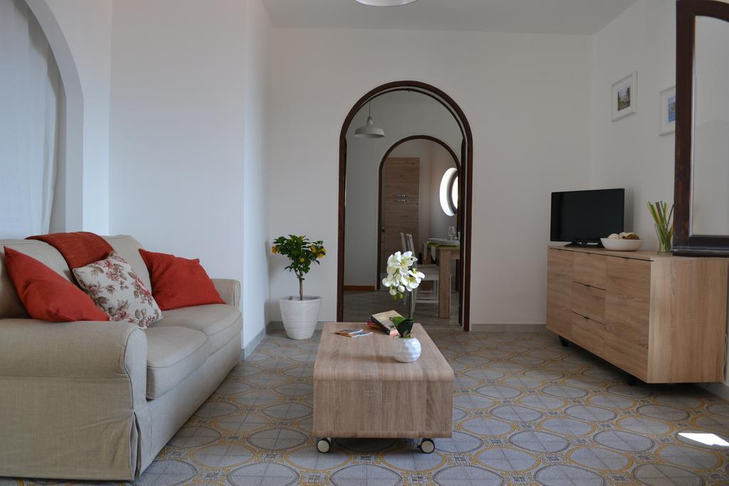 Charming Place تاورمينا المظهر الخارجي الصورة