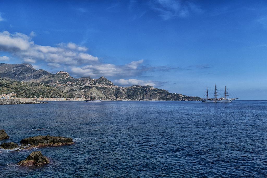 Charming Place تاورمينا المظهر الخارجي الصورة